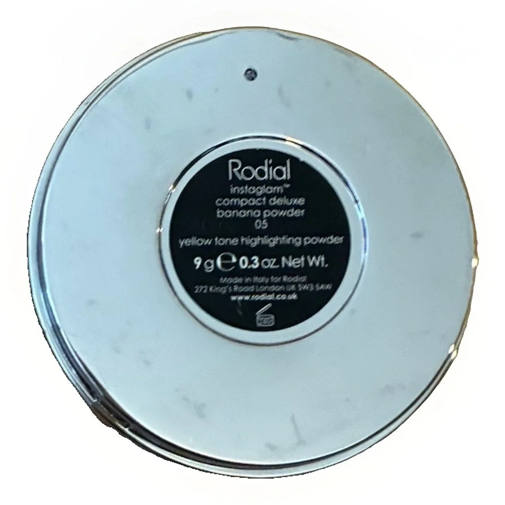 New RODIAL 05 Compact, Deluxe, Banana Highlighting Powder. 9g / 0.3oz Italy